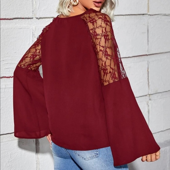 Boho white  lace insert V neck blouse - Picture 5 of 16